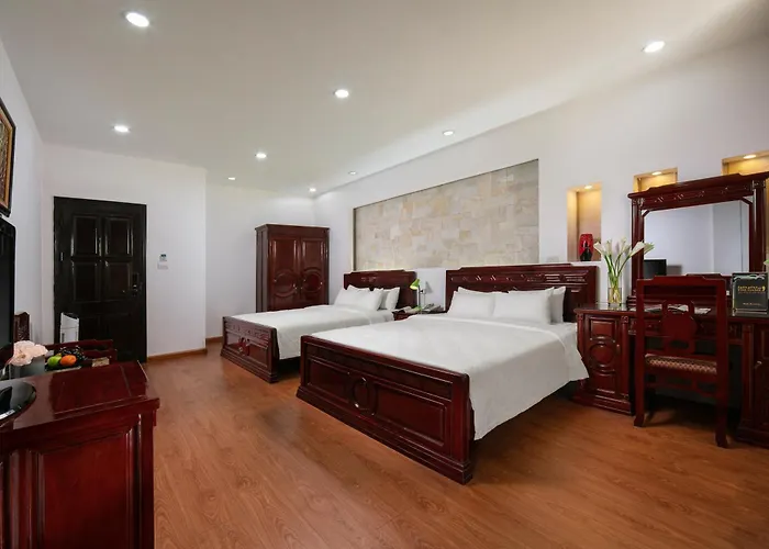 Little Diamond Hotel
